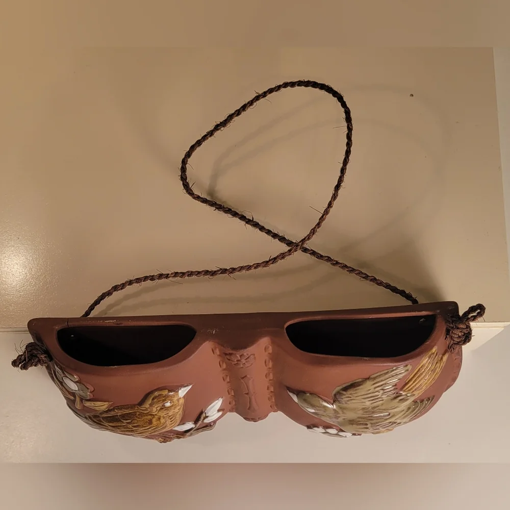 Pocket Wall Hanging - Picture 2 of 10